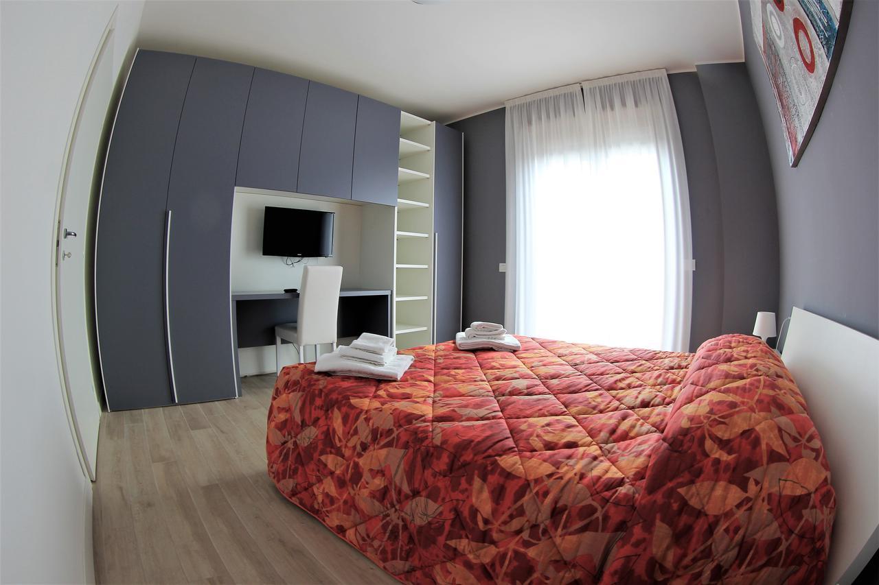 Апарт отель Residenze Italia Сесто-Сан-Джованни Экстерьер фото