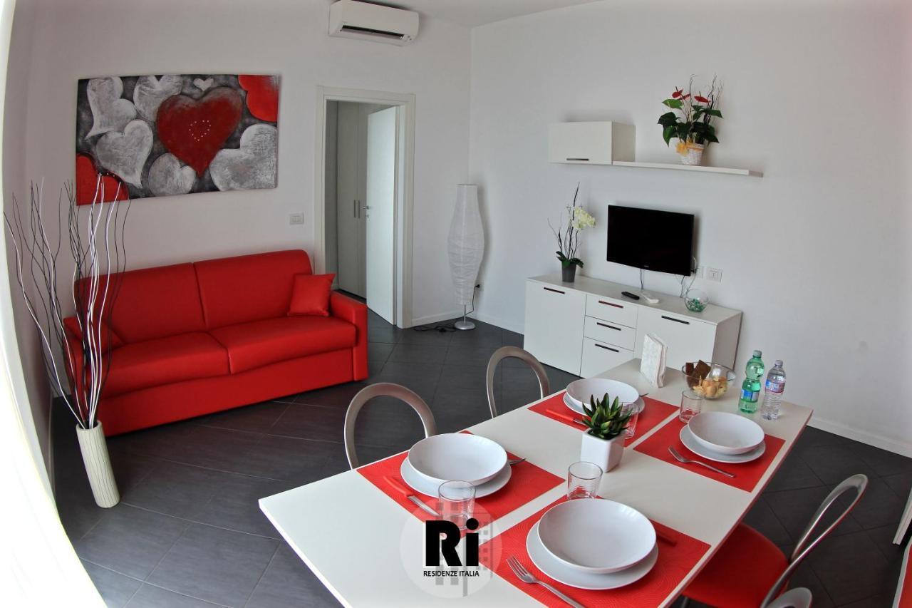 Апарт отель Residenze Italia Сесто-Сан-Джованни Экстерьер фото